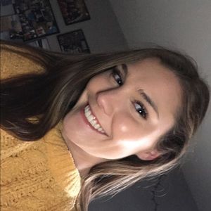 Meet your Posher, Madison